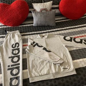 Adidas Men’s Sweatsuit